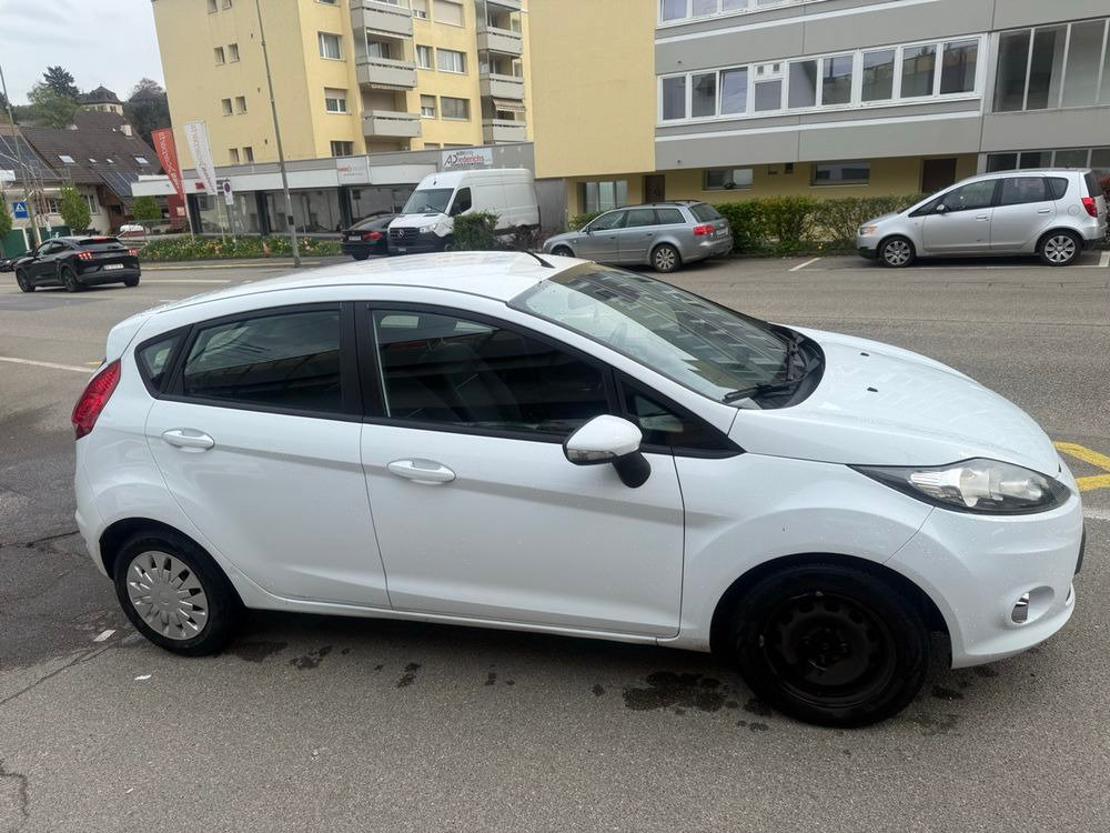FORD Fiesta 1.6 TDCi EcoN II Trend+, Diesel, Second hand / Used, Manual - 2