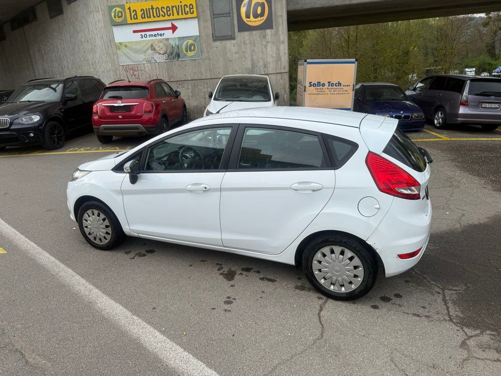 FORD Fiesta 1.6 TDCi EcoN II Trend+, Diesel, Second hand / Used, Manual - 3
