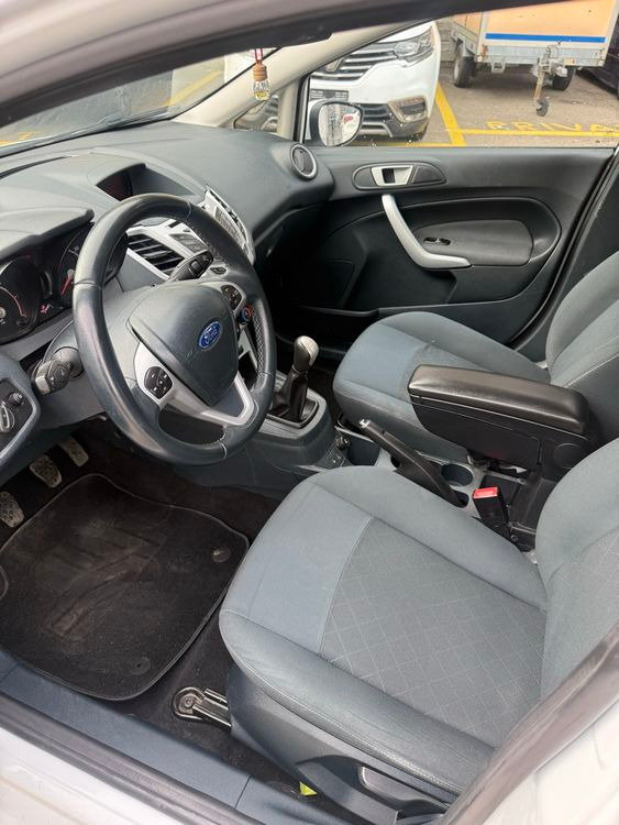 FORD Fiesta 1.6 TDCi EcoN II Trend+, Diesel, Second hand / Used, Manual - 6