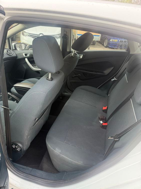 FORD Fiesta 1.6 TDCi EcoN II Trend+, Diesel, Second hand / Used, Manual - 7
