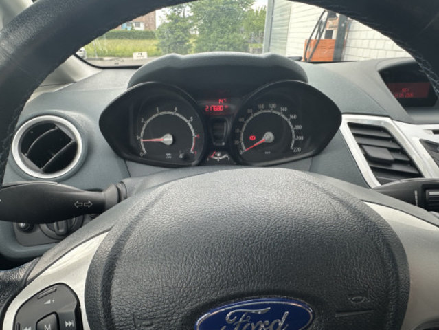 FORD Fiesta 1.6 16V Sport, Essence, Occasion / Utilisé, Manuelle - 7