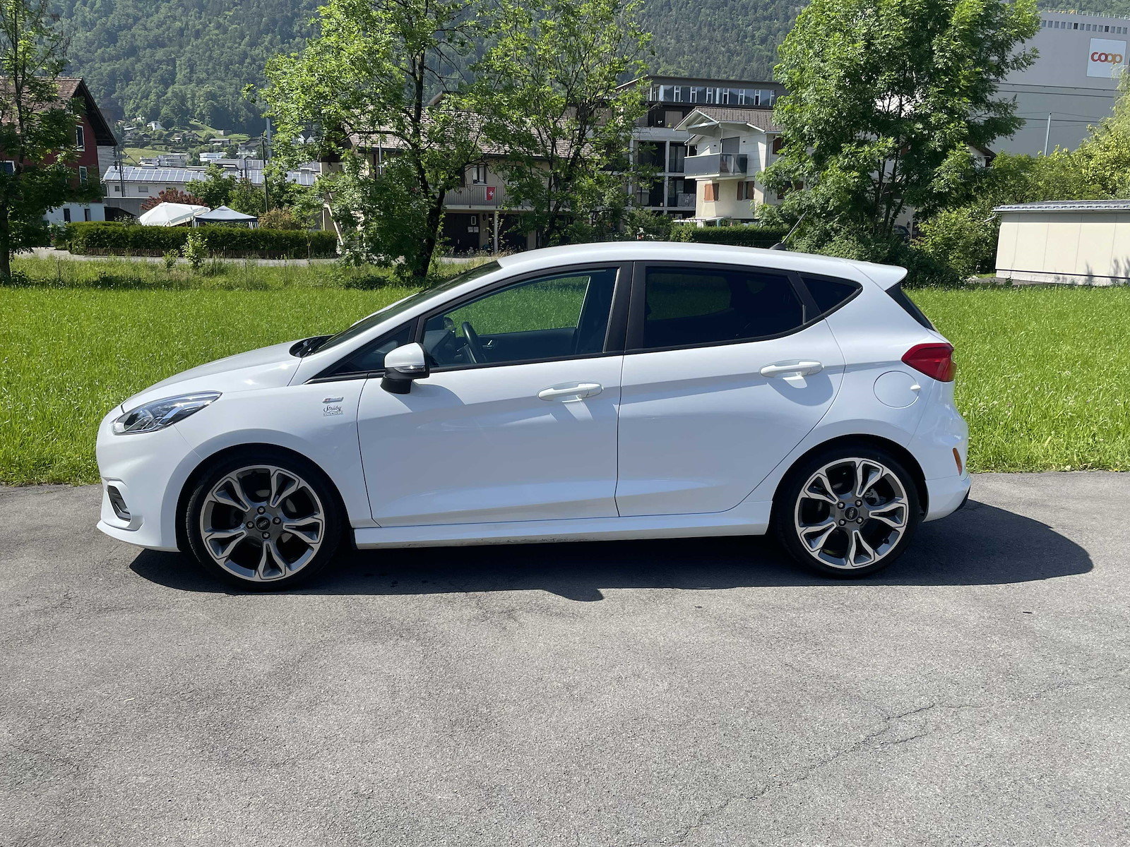 FORD Fiesta 1.0 EcoB ST-Line, Benzin, Occasion / Gebraucht, Automatik - 3