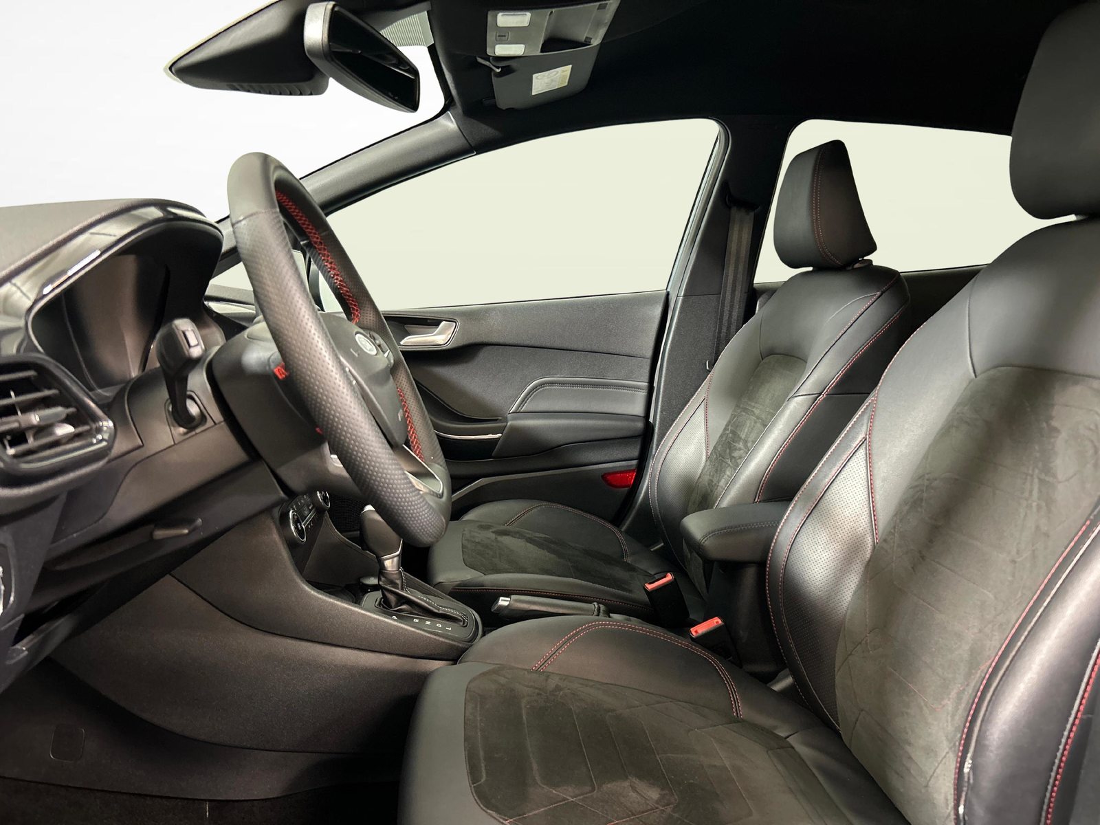 FORD Fiesta 1.0 EcoB Hybrid ST-Line X, Mild-Hybrid Benzin/Elektro, Occasion / Gebraucht, Automatik - 3