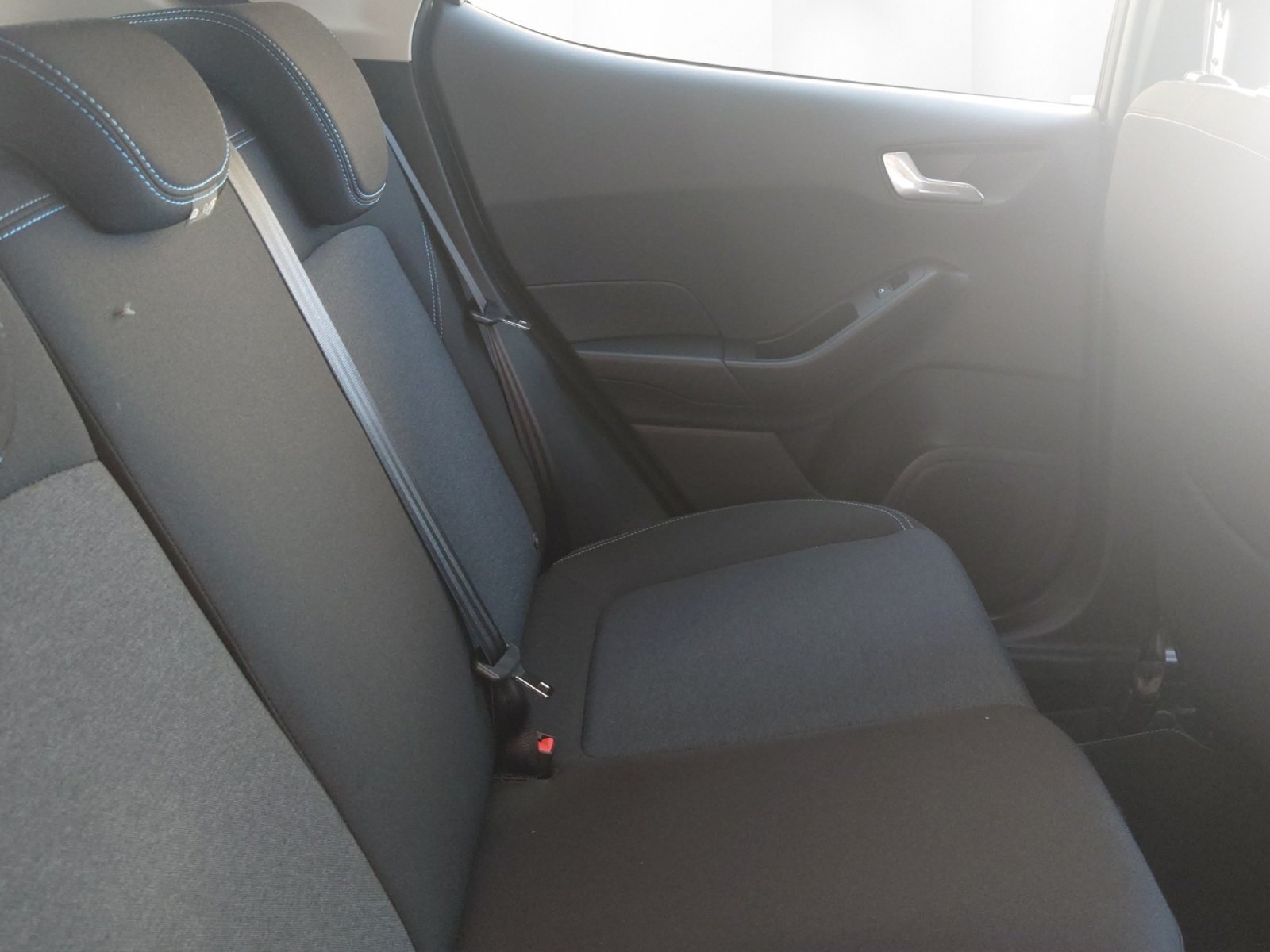 FORD Fiesta Active 1.0 125PS A7, Mild-Hybrid Benzin/Elektro, Occasion / Gebraucht, Automatik - 5