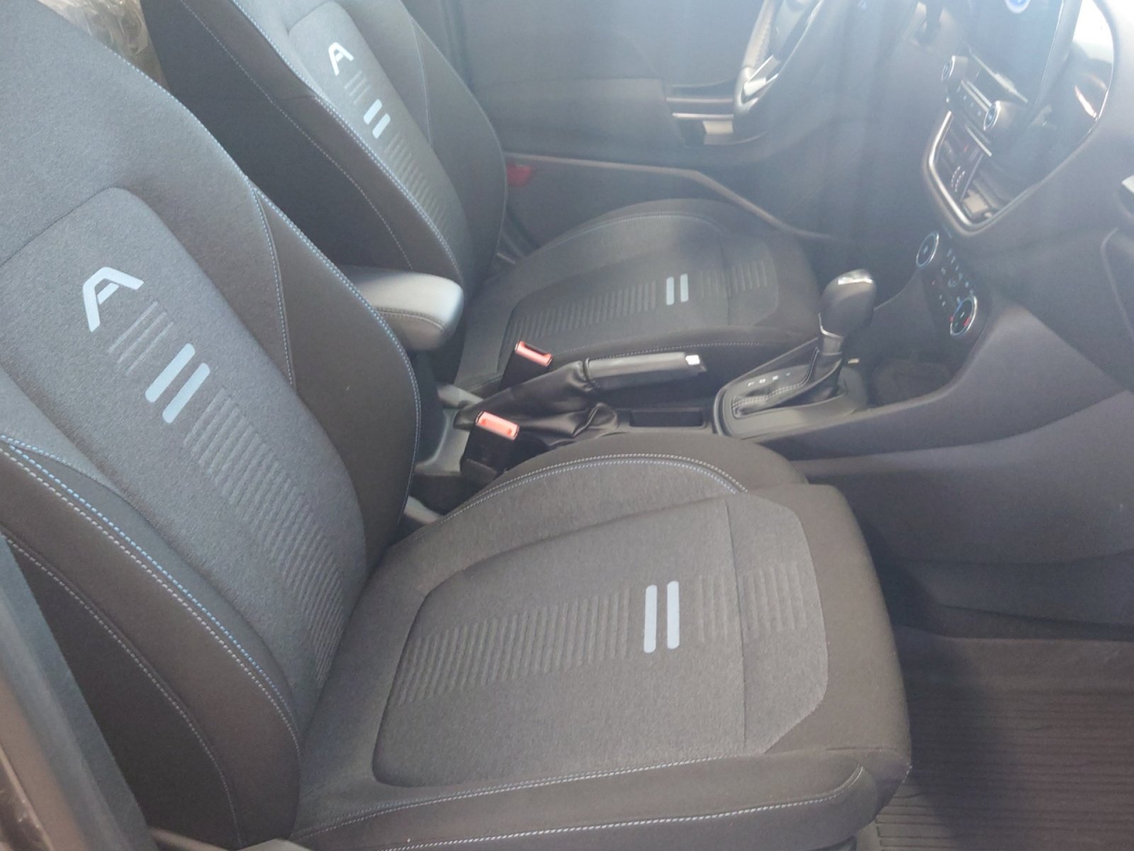 FORD Fiesta Active 1.0 125PS A7, Mild-Hybrid Petrol/Electric, Second hand / Used, Automatic - 7