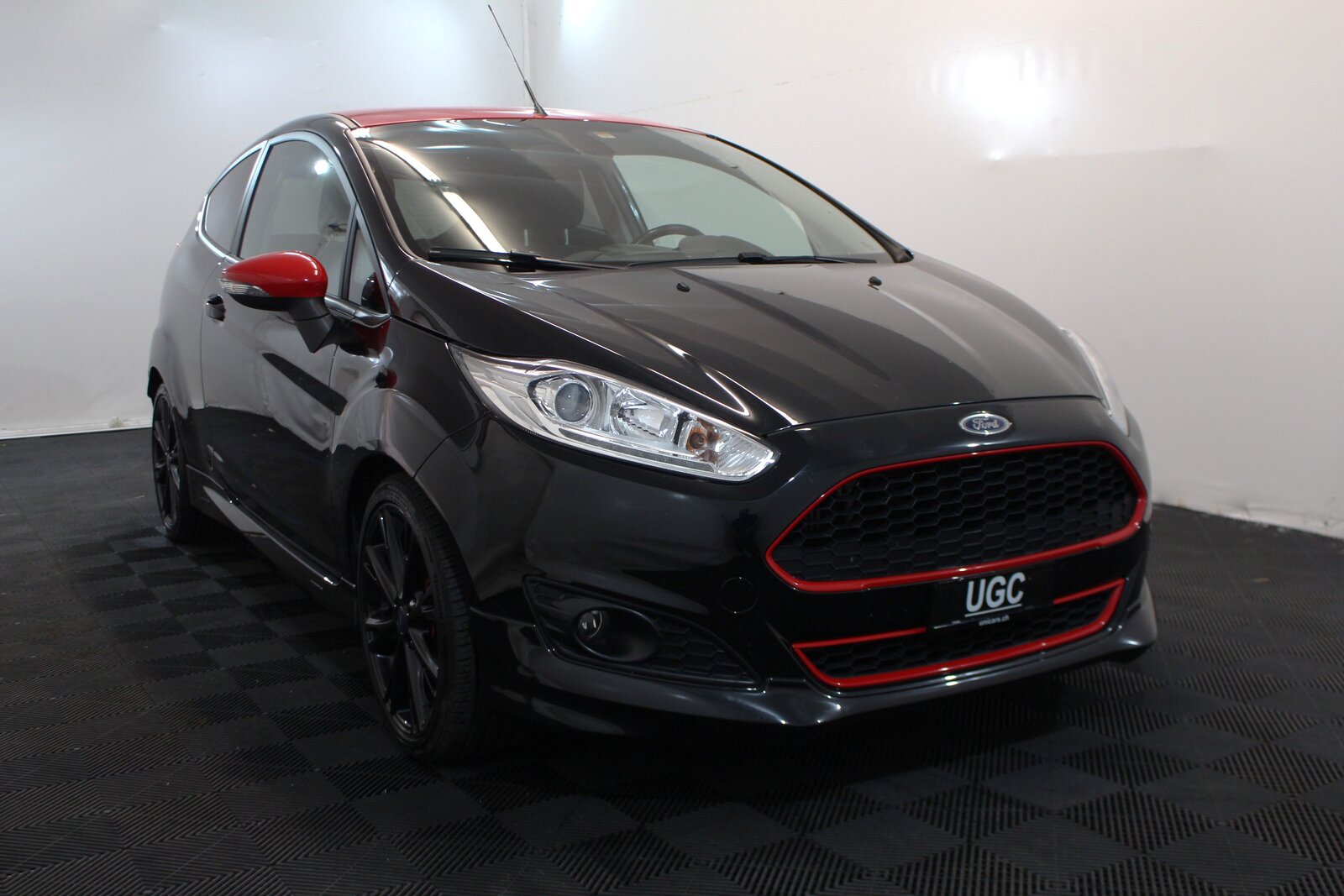 FORD Fiesta 1.0 EcoB 140 Sport Red