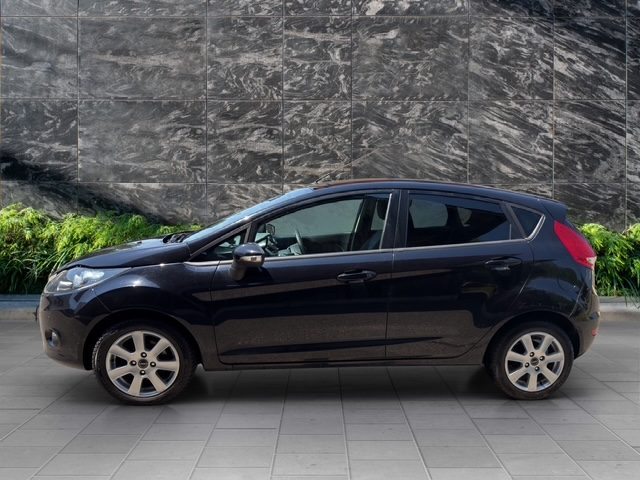 FORD FIESTA 1.4 16V Titanium, Essence, Occasion / Utilisé, Manuelle - 2