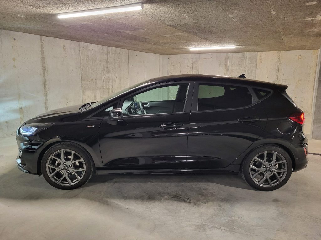 FORD 1.0 EcoB Hybrid ST-Line X