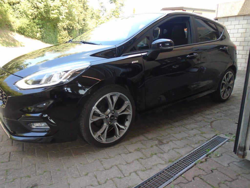 FORD FIESTA 1.0 EcoB ST-Line, Petrol, Second hand / Used, Automatic - 2