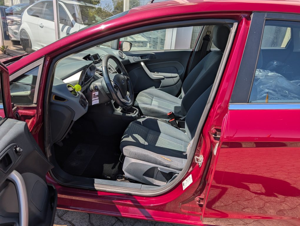 FORD FIESTA 1.4 16V Titanium, Benzin, Occasion / Gebraucht, Handschaltung - 3