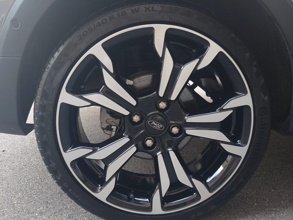 FORD Fiesta Active 1.0 125PS A7, Mild-Hybrid Benzin/Elektro, Occasion / Gebraucht, Automatik - 6