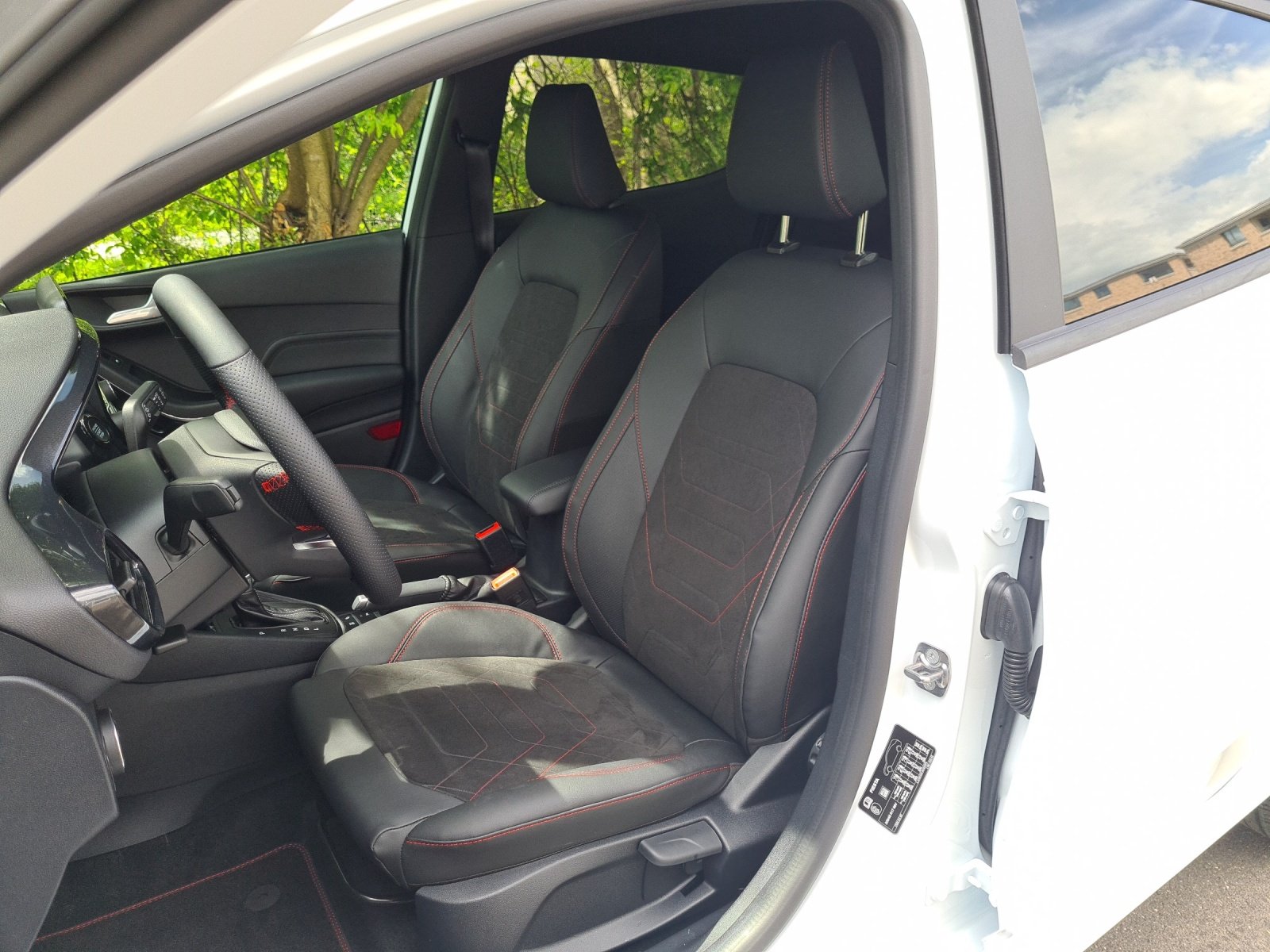 FORD Fiesta 1.0i EcoBoost Hybrid 125 PS ST-Line X AUTOMAT, Mild-Hybrid Petrol/Electric, Ex-demonstrator, Automatic - 7