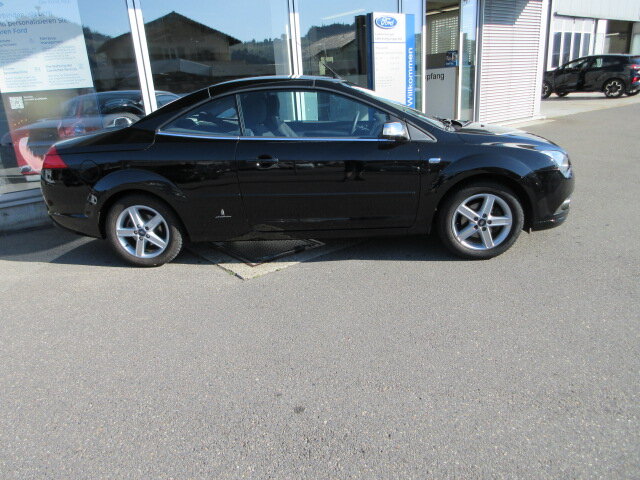 FORD Focus Coupé-Cabrio 1.6i 16V Ambiente, Benzin, Occasion / Gebraucht, Handschaltung - 4