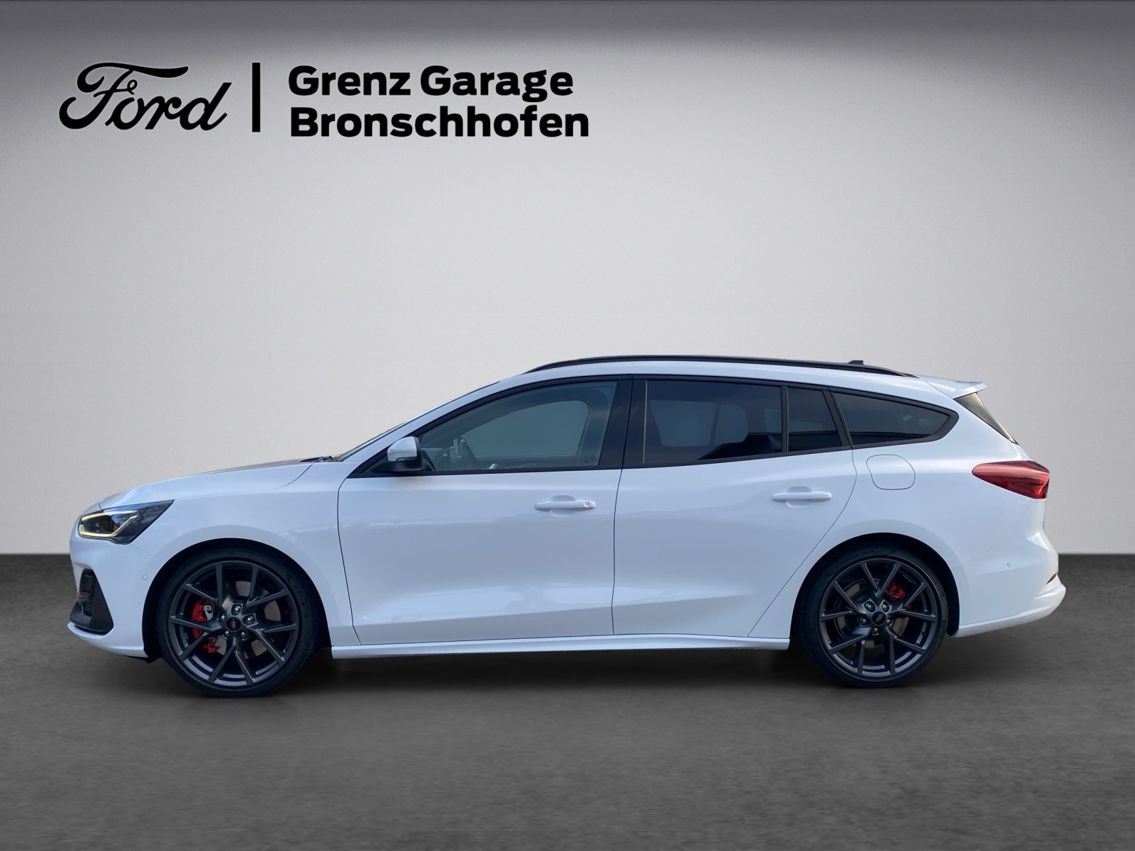 FORD Focus Station Wagon 2.3 EcoB ST X, Essence, Voiture nouvelle, Automatique - 2