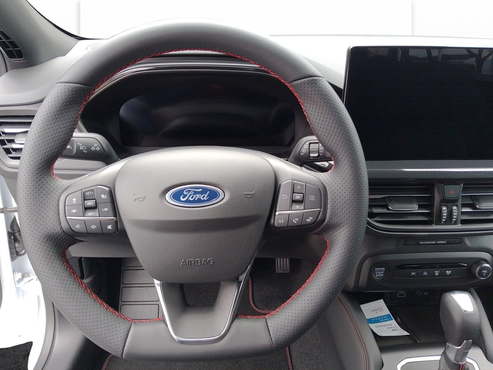 FORD Focus Station Wagon 1.0i EcoB Hybrid 155 ST-Line X, Mild-Hybrid Benzin/Elektro, Neuwagen, Automatik - 7