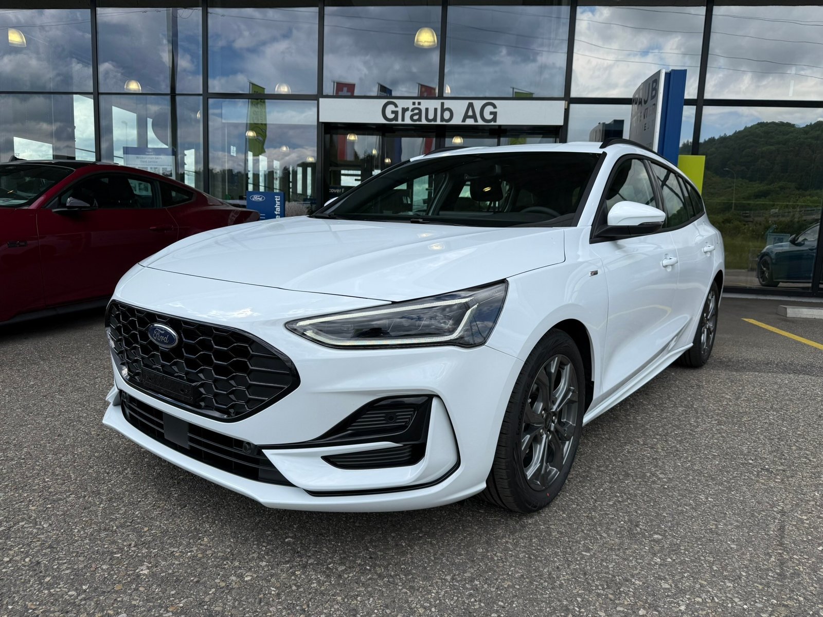 FORD Focus 1.0 MHEV ST-Line Automat
