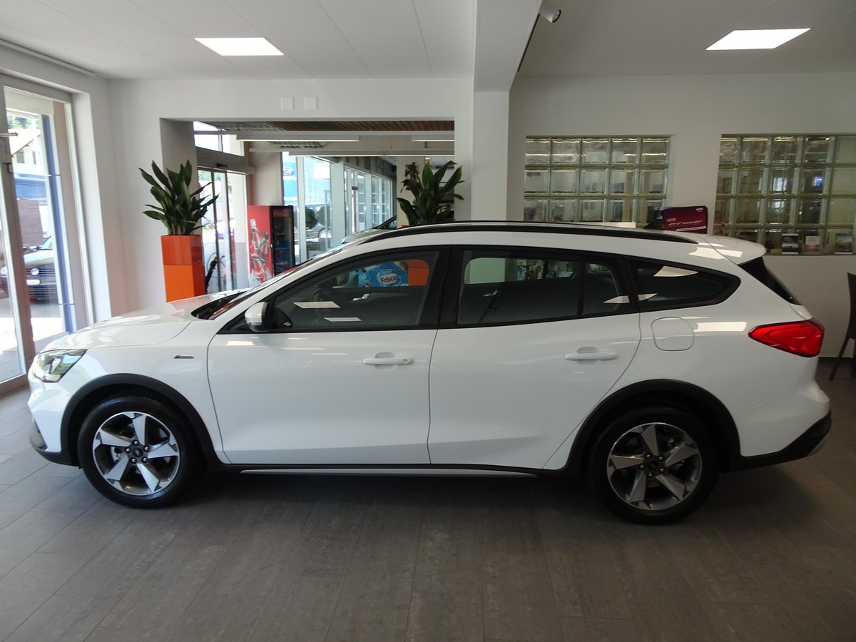 FORD Focus Station Wagon 1.0i EcoB 125 Active, Essence, Occasion / Utilisé, Manuelle - 2
