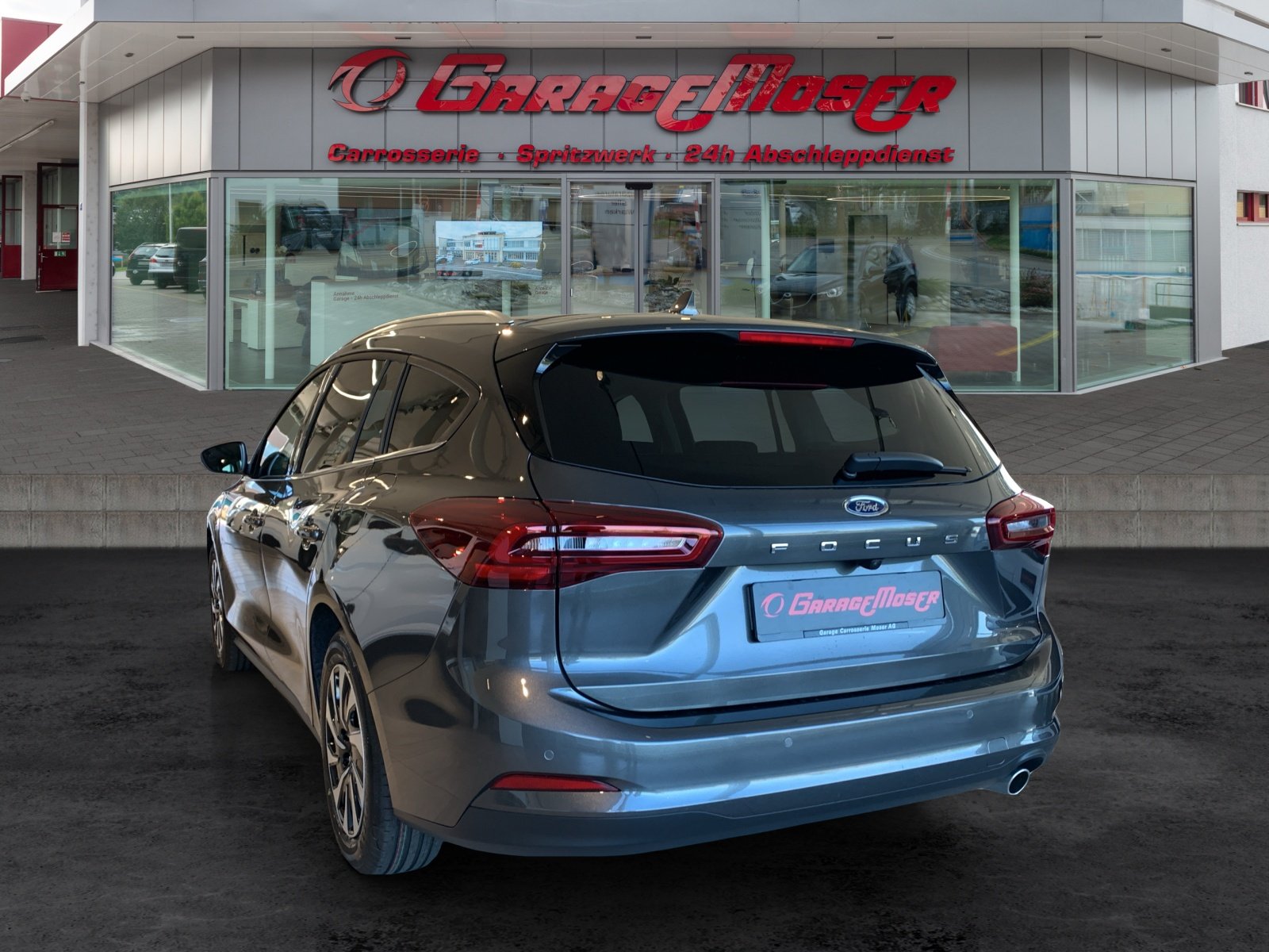 FORD Focus Station Wagon 1.0i EcoB Hybrid 155 Titanium, Mild-Hybrid Petrol/Electric, Second hand / Used, Automatic - 4