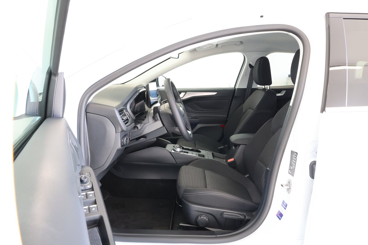 FORD Focus 1.5 EcoBlue TDCi Titanium Automatic, Diesel, Occasion / Utilisé, Automatique - 6