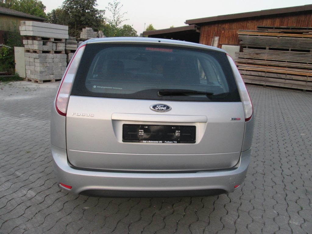 FORD Focus Kombi 2.0 16V TDCi Titanium FPS, Diesel, Occasion / Utilisé, Automatique - 4