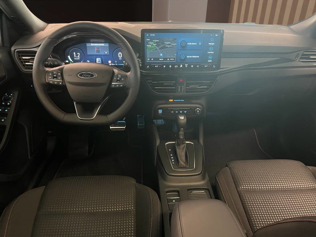 FORD Focus 1.0 MHEV ST-Line X Automat, Essence, Occasion / Utilisé, Automatique - 6