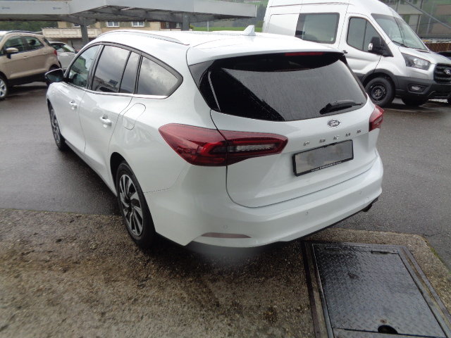 FORD Focus Station Wagon 1.5 EcoBlue 120 Titanium, Diesel, Occasion / Gebraucht, Automat - 4