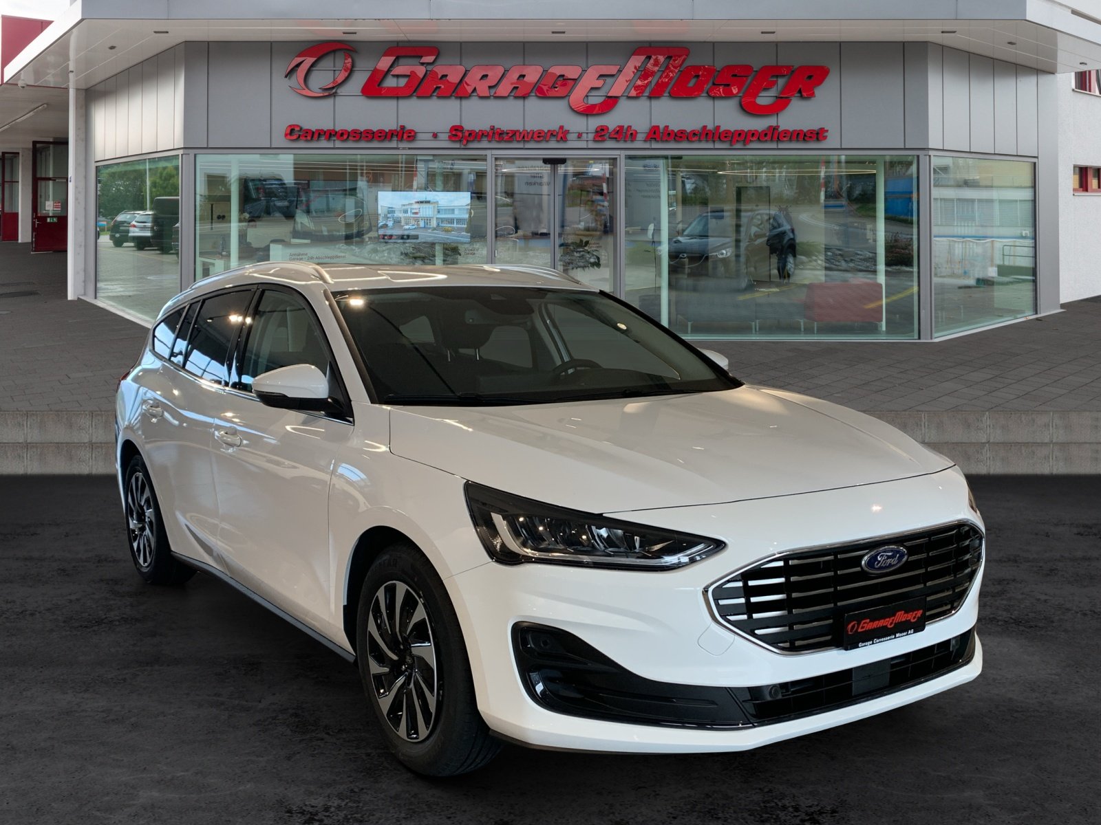 FORD Focus SW 1.0i EcoB Hybrid 155 Titanium, Mild-Hybrid Benzin/Elektro, Occasion / Gebraucht, Automatik - 3