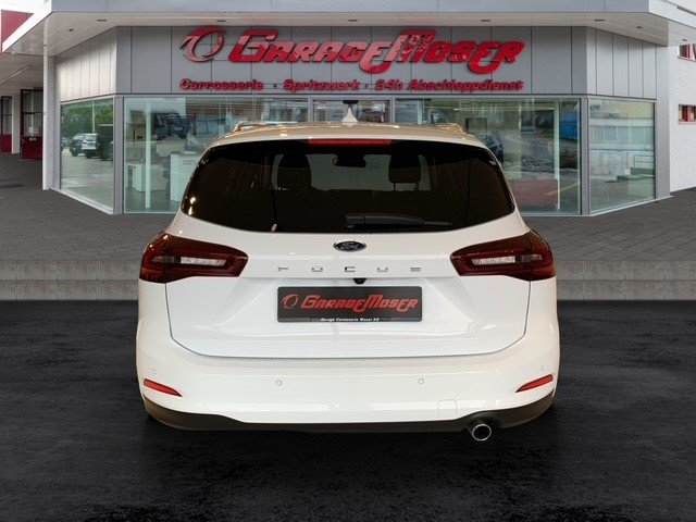FORD Focus Station Wagon 1.5 EcoBlue 120 Titanium, Diesel, Occasion / Utilisé, Automatique - 5