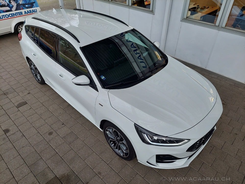 FORD Focus 1.0 MHEV ST-Line X Automat / Video : https://youtu.be/, Mild-Hybrid Benzin/Elektro, Occasion / Gebraucht, Automatik - 4