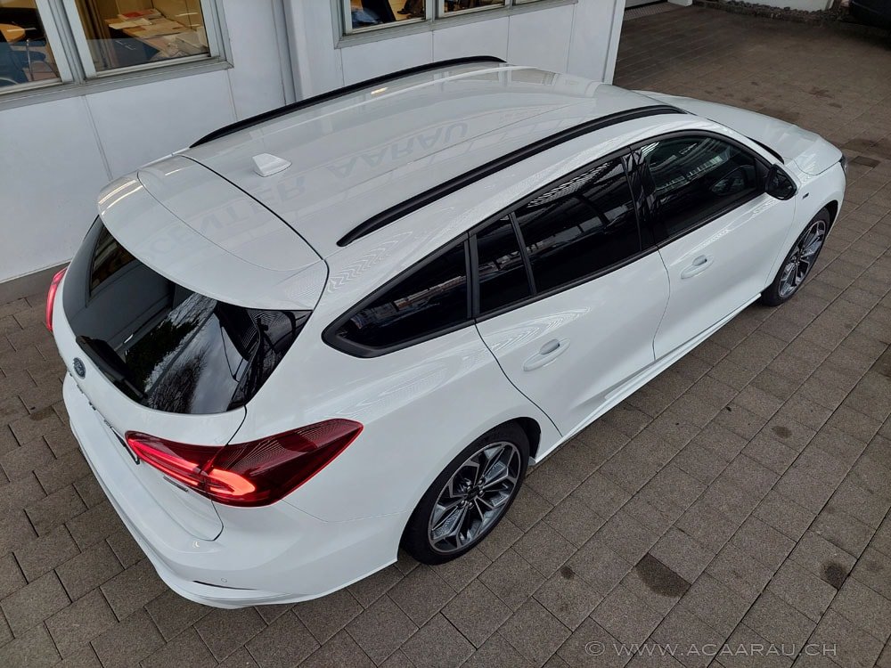 FORD Focus 1.0 MHEV ST-Line X Automat / Video : https://youtu.be/, Mild-Hybrid Benzin/Elektro, Occasion / Gebraucht, Automatik - 5