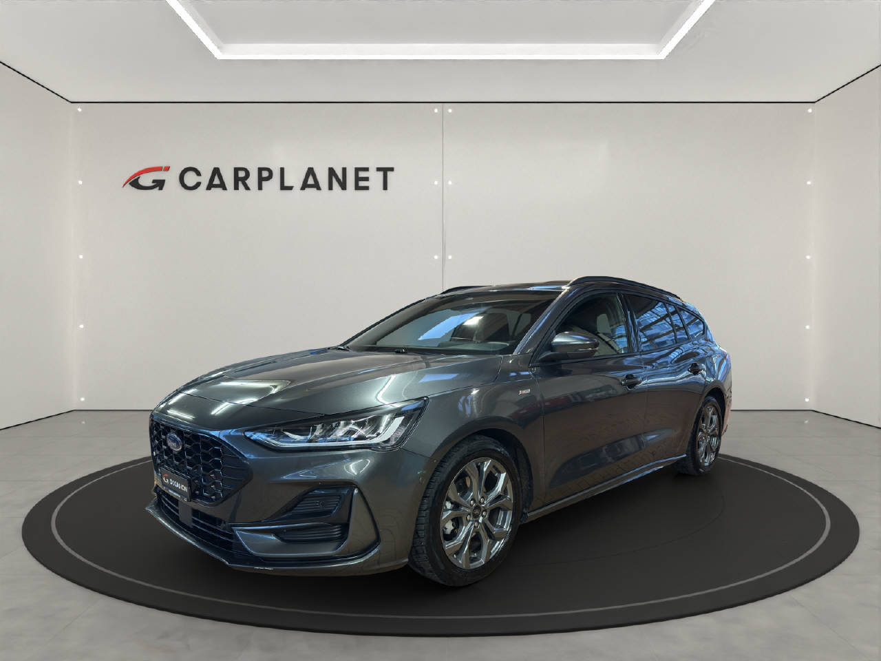 FORD Focus Station Wagon 1.0i EcoB Hybrid 155PS ST-Line