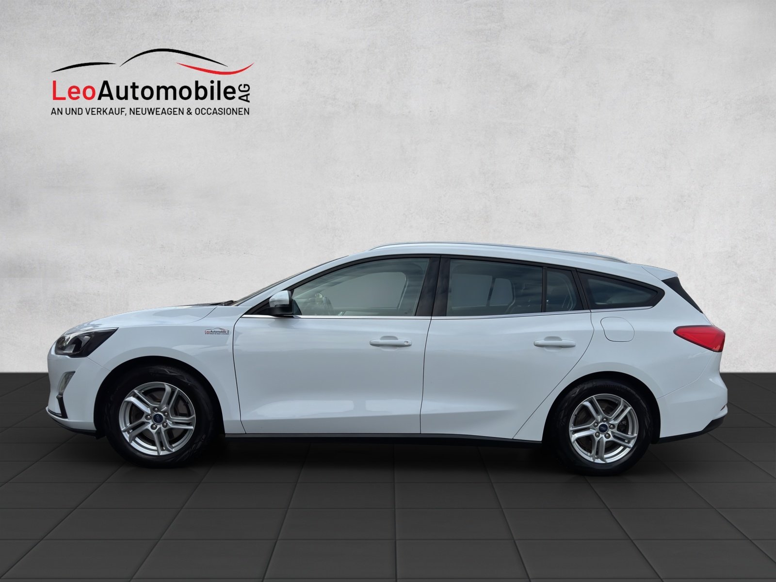 FORD Focus 1.0 SCTi Trend+, Essence, Occasion / Utilisé, Manuelle - 2