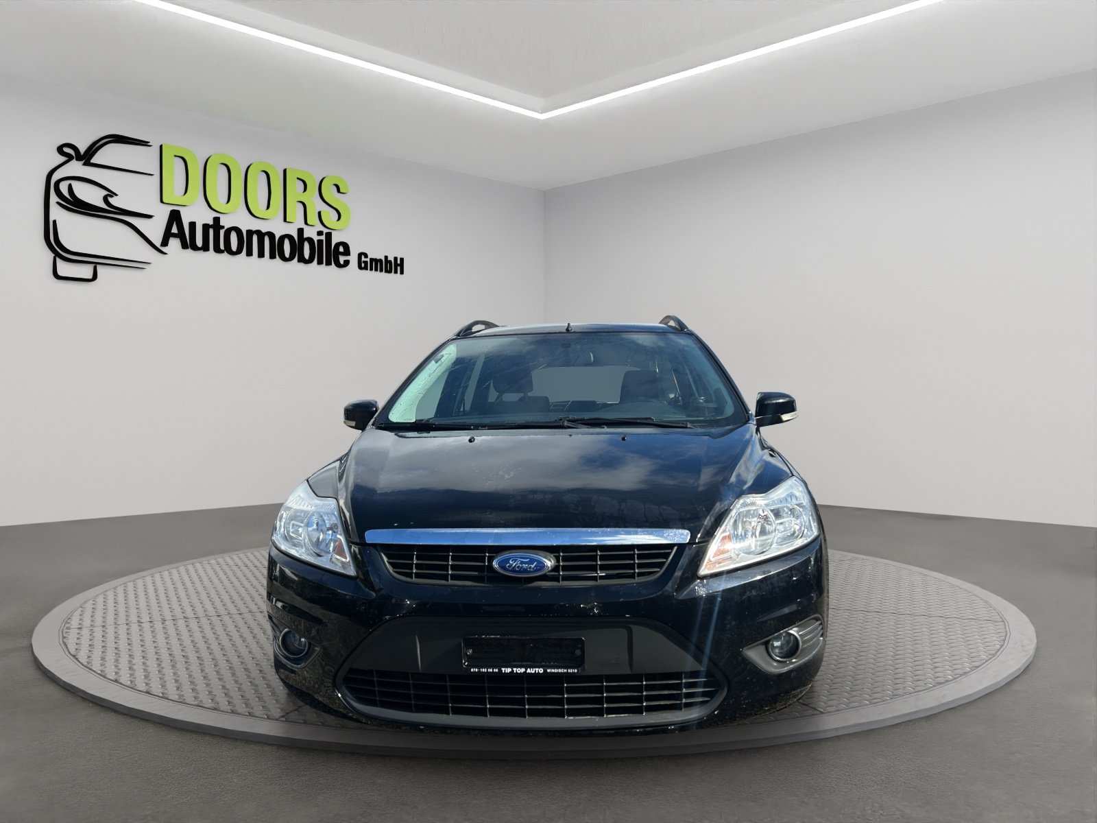 FORD Focus 1.8i Carving, Essence, Occasion / Utilisé, Manuelle - 2