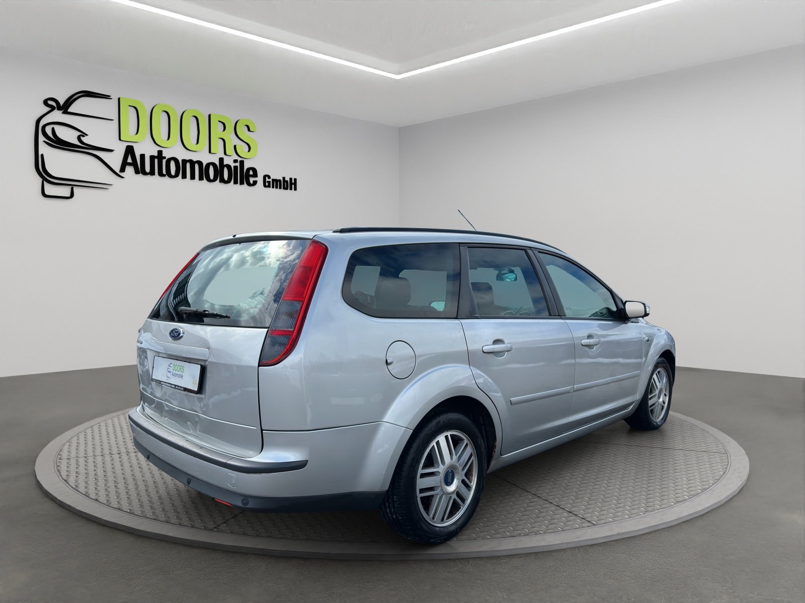 FORD Focus 2.0i Carving, Benzina, Occasioni / Usate, Manuale - 4