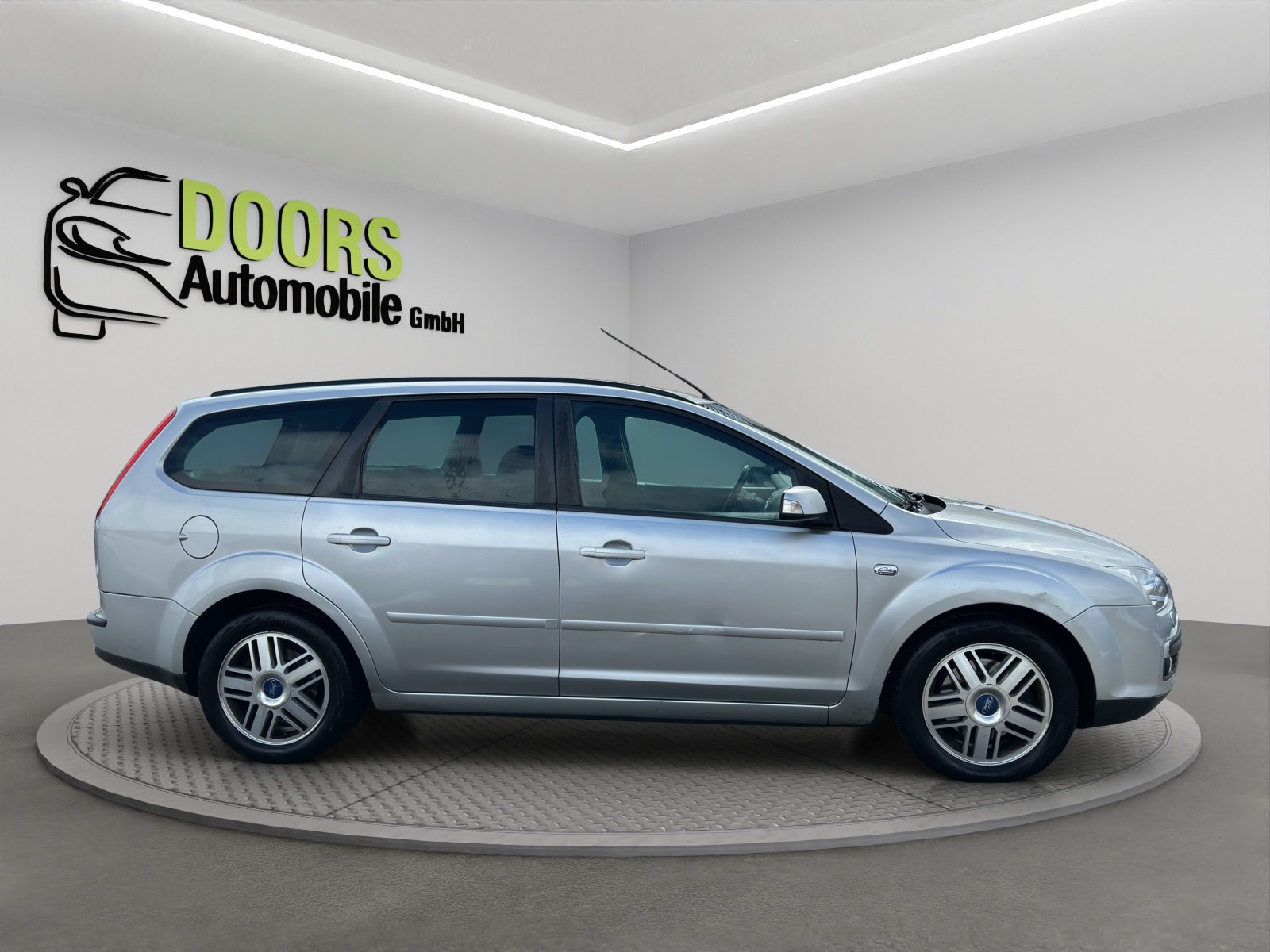 FORD Focus 2.0i Carving, Benzina, Occasioni / Usate, Manuale - 6