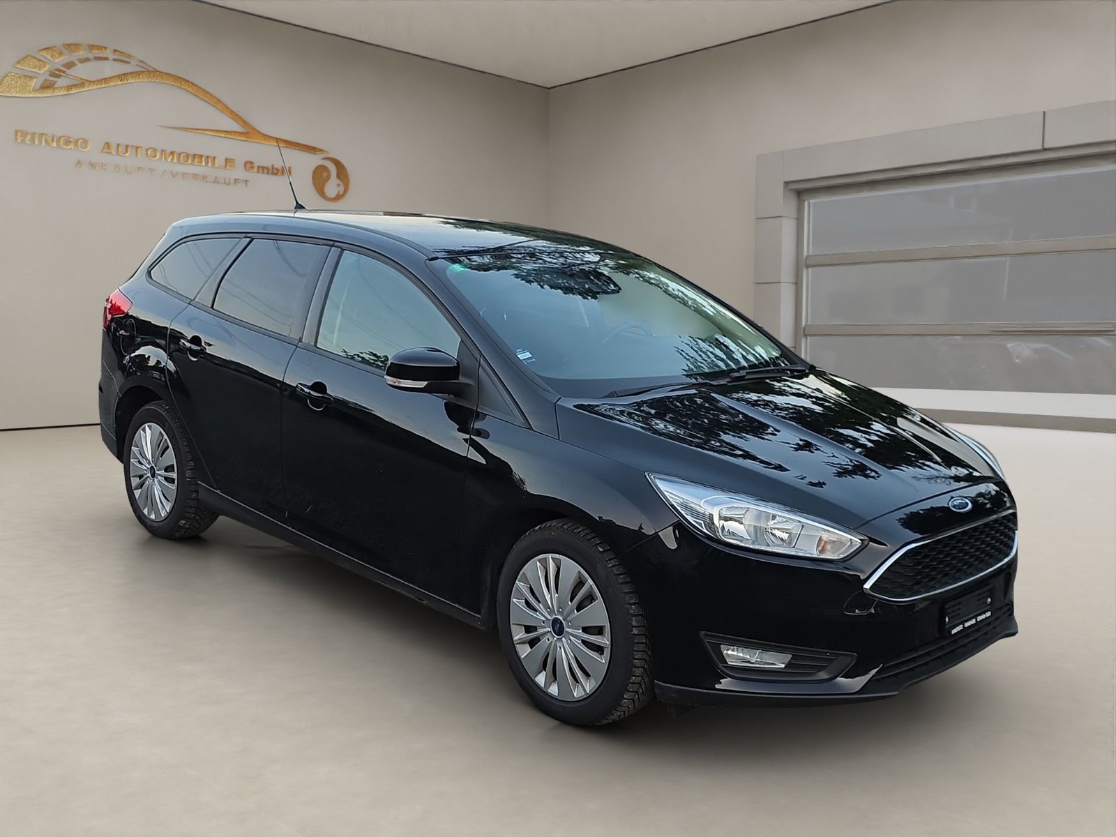 FORD Focus 1.0 SCTi Black Edition