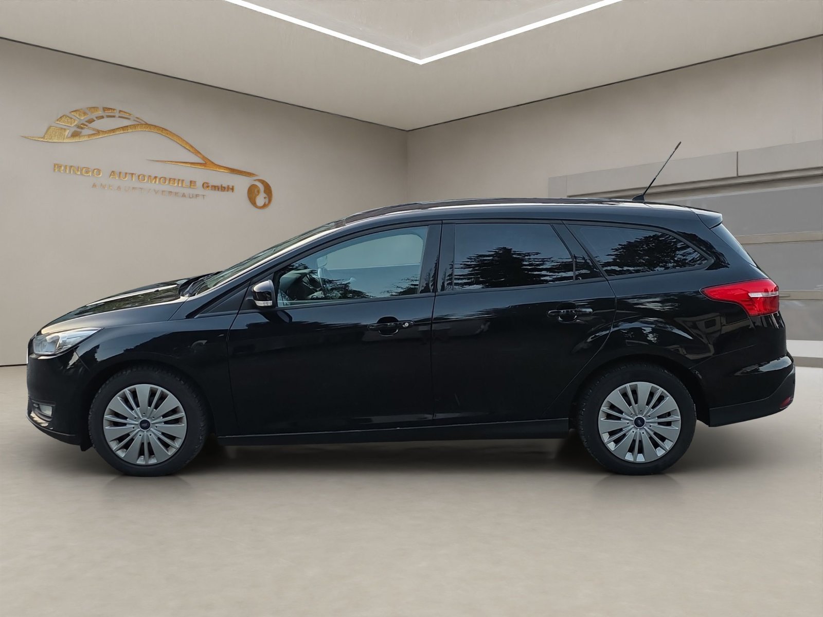 FORD Focus 1.0 SCTi Black Edition, Benzin, Occasion / Gebraucht, Handschaltung - 6