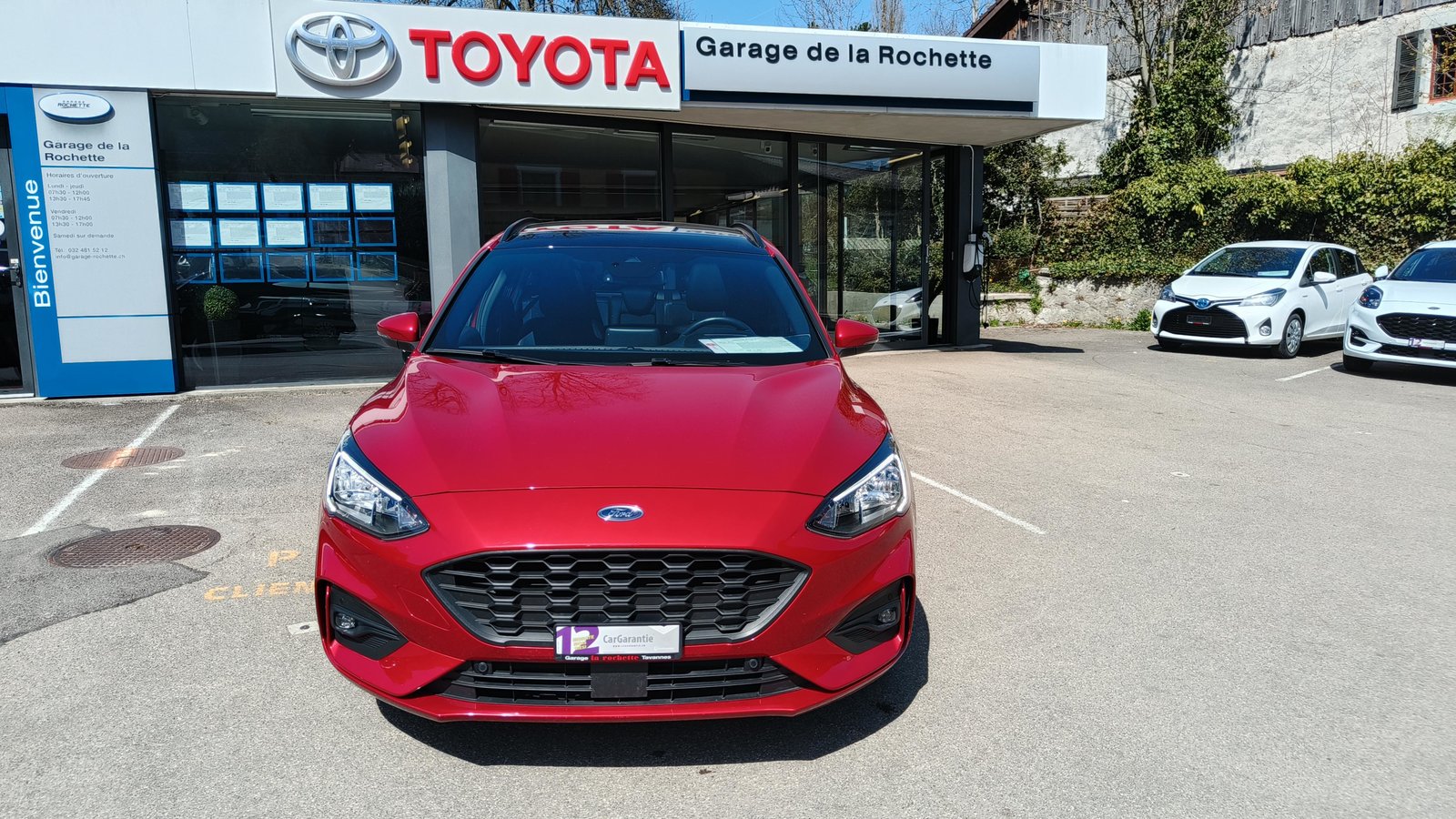FORD Focus 1.0 mHEV ST Line X, Mild-Hybrid Petrol/Electric, Second hand / Used, Manual - 2