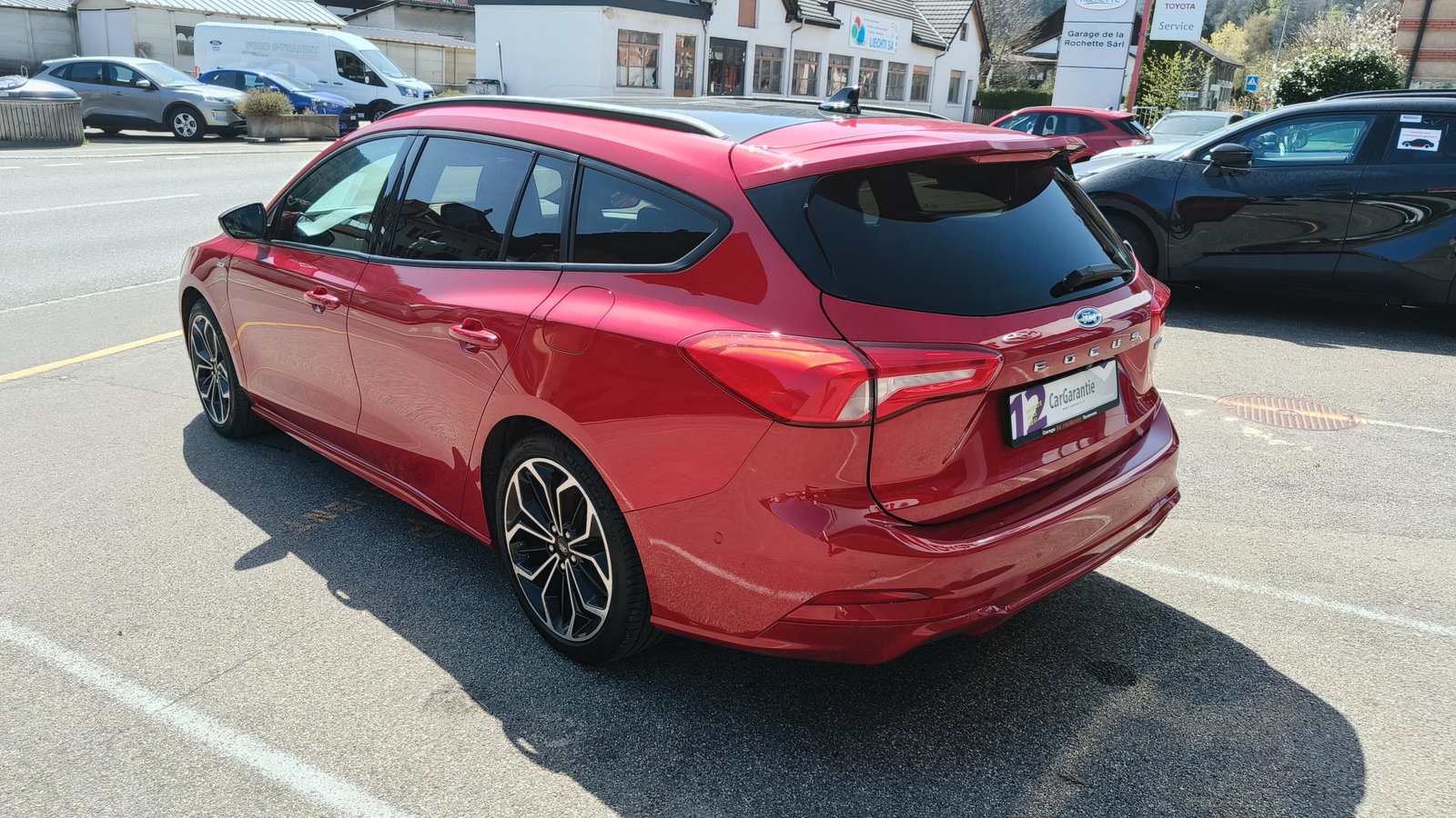 FORD Focus 1.0 mHEV ST Line X, Mild-Hybrid Petrol/Electric, Second hand / Used, Manual - 4