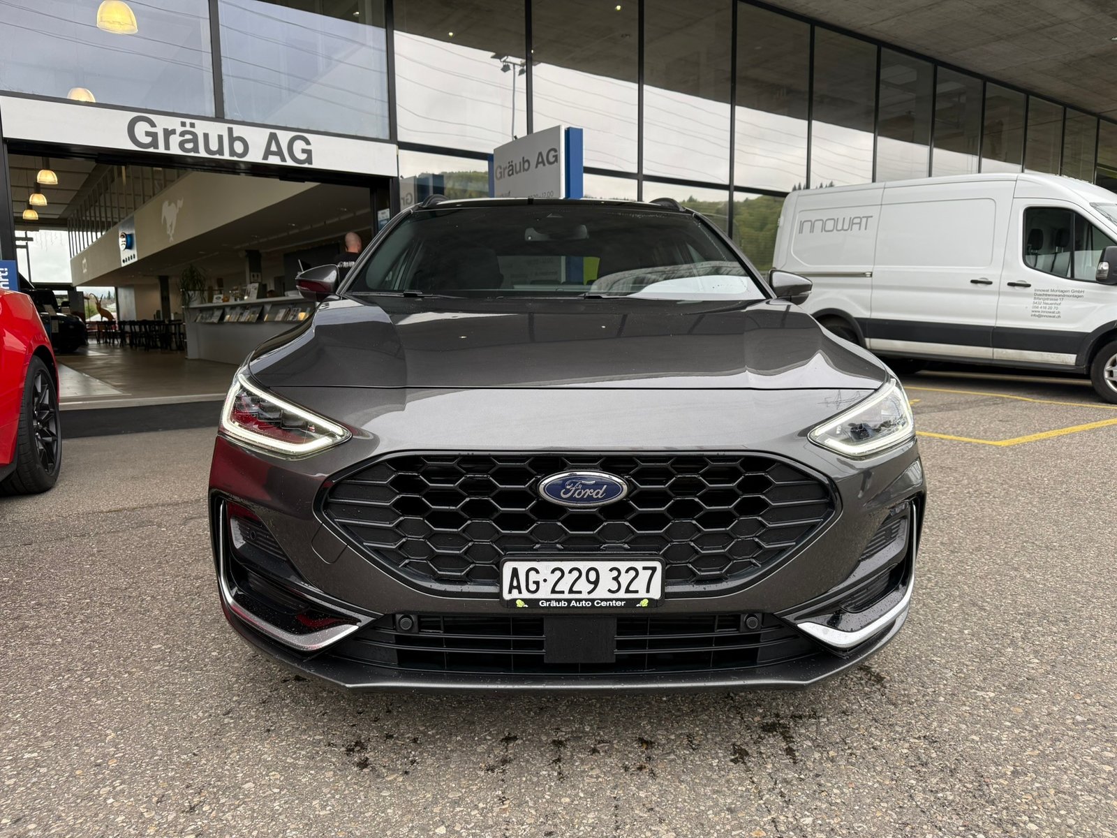 FORD Focus 1.0 MHEV ST-Line Vignale Automat, Mild-Hybrid Benzin/Elektro, Occasion / Gebraucht, Automatik - 2