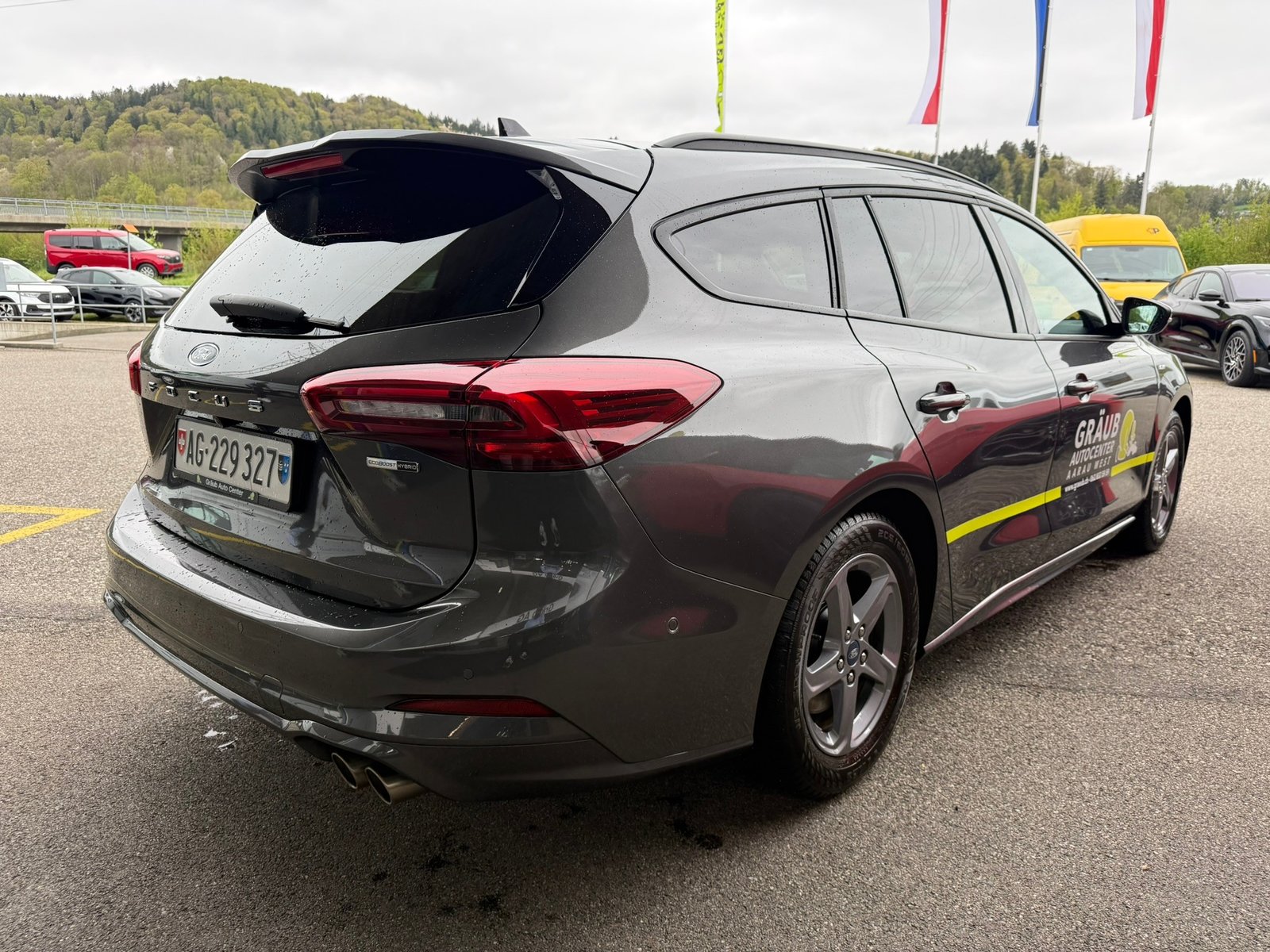 FORD Focus 1.0 MHEV ST-Line Vignale Automat, Mild-Hybrid Benzin/Elektro, Occasion / Gebraucht, Automatik - 6