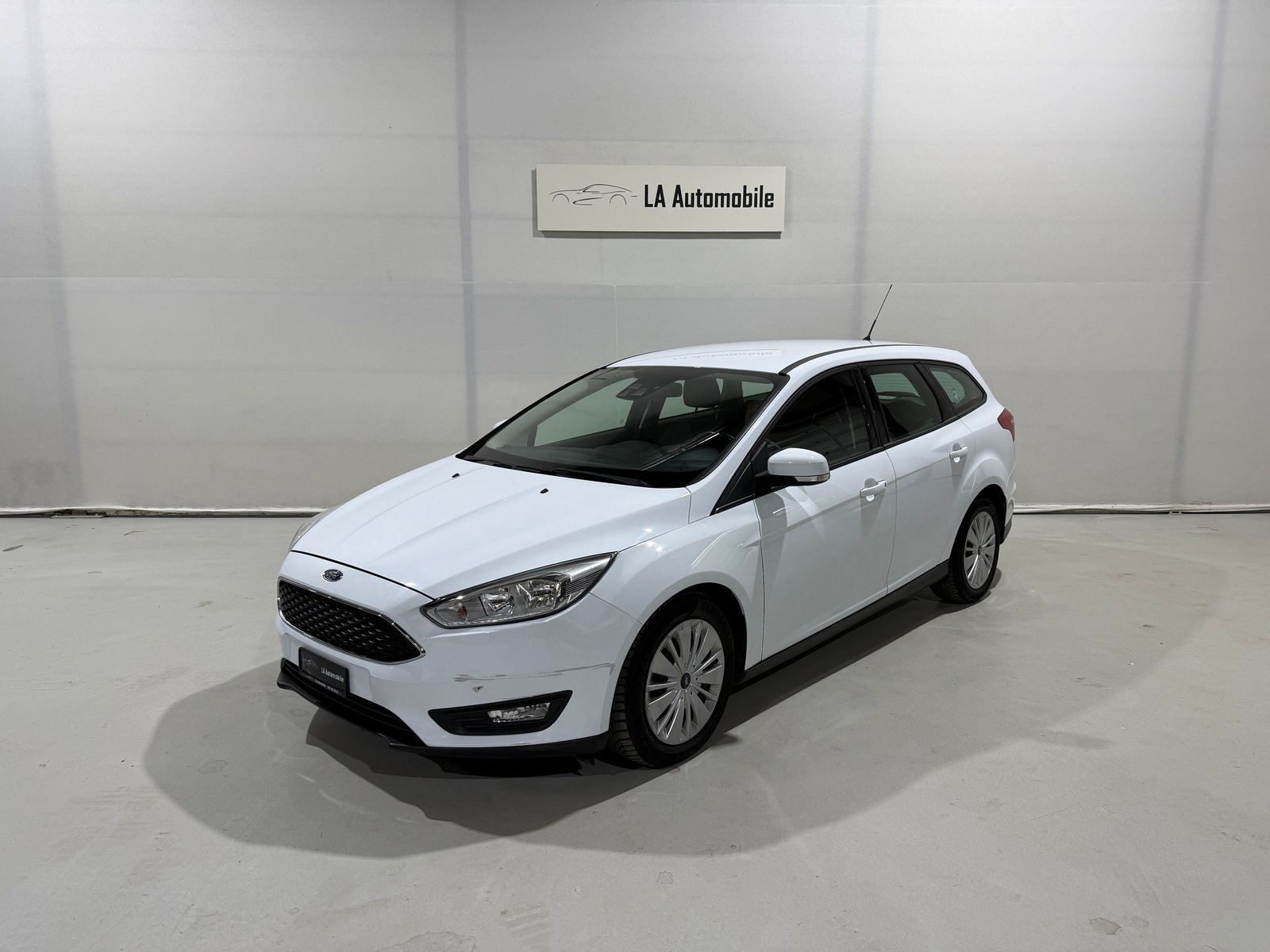 FORD Focus 1.5 TDCi Business PowerShift