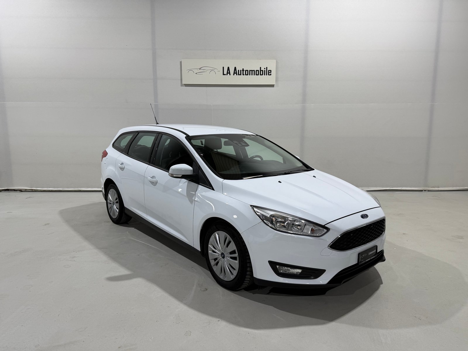 FORD Focus 1.5 TDCi Business PowerShift, Diesel, Occasion / Utilisé, Automatique - 5