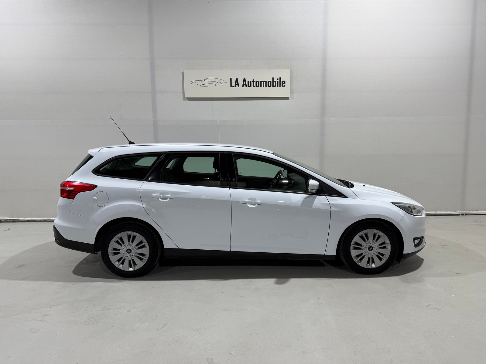 FORD Focus 1.5 TDCi Business PowerShift, Diesel, Occasion / Utilisé, Automatique - 7