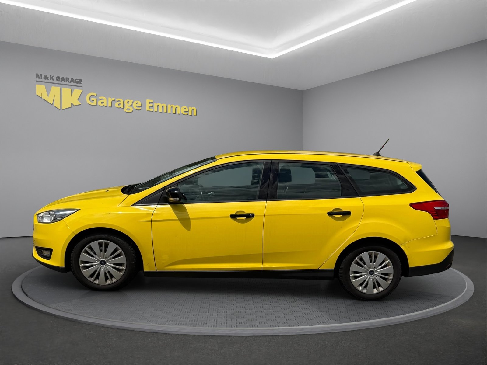 FORD Focus 1.5 SCTi Business Automatic, Essence, Occasion / Utilisé, Automatique - 2