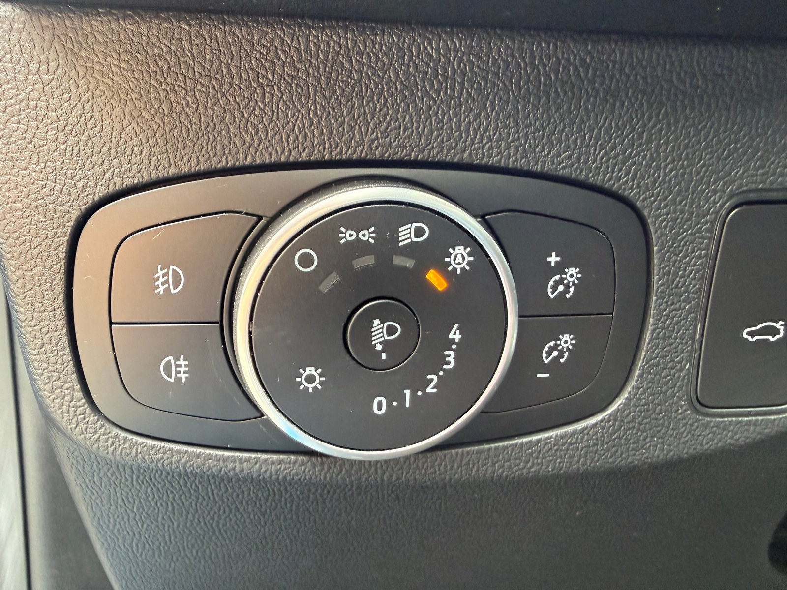 FORD Focus 1.0 SCTi ST Line X Automatic, Essence, Occasion / Utilisé, Automatique - 7