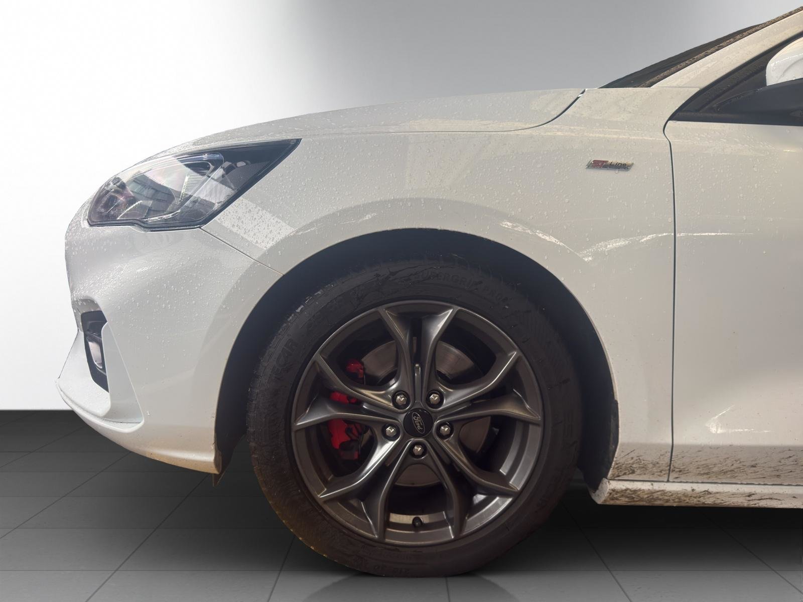 FORD Focus 1.5 TDCi ST Line X Automatic, Diesel, Occasion / Utilisé, Automatique - 6