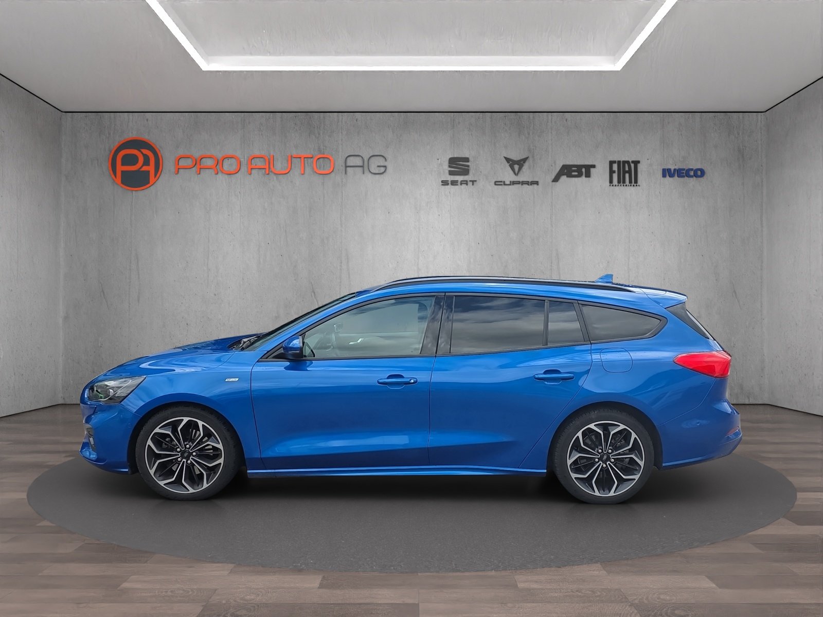 FORD Focus 1.5 SCTi ST Line Automatic, Essence, Occasion / Utilisé, Automatique - 2