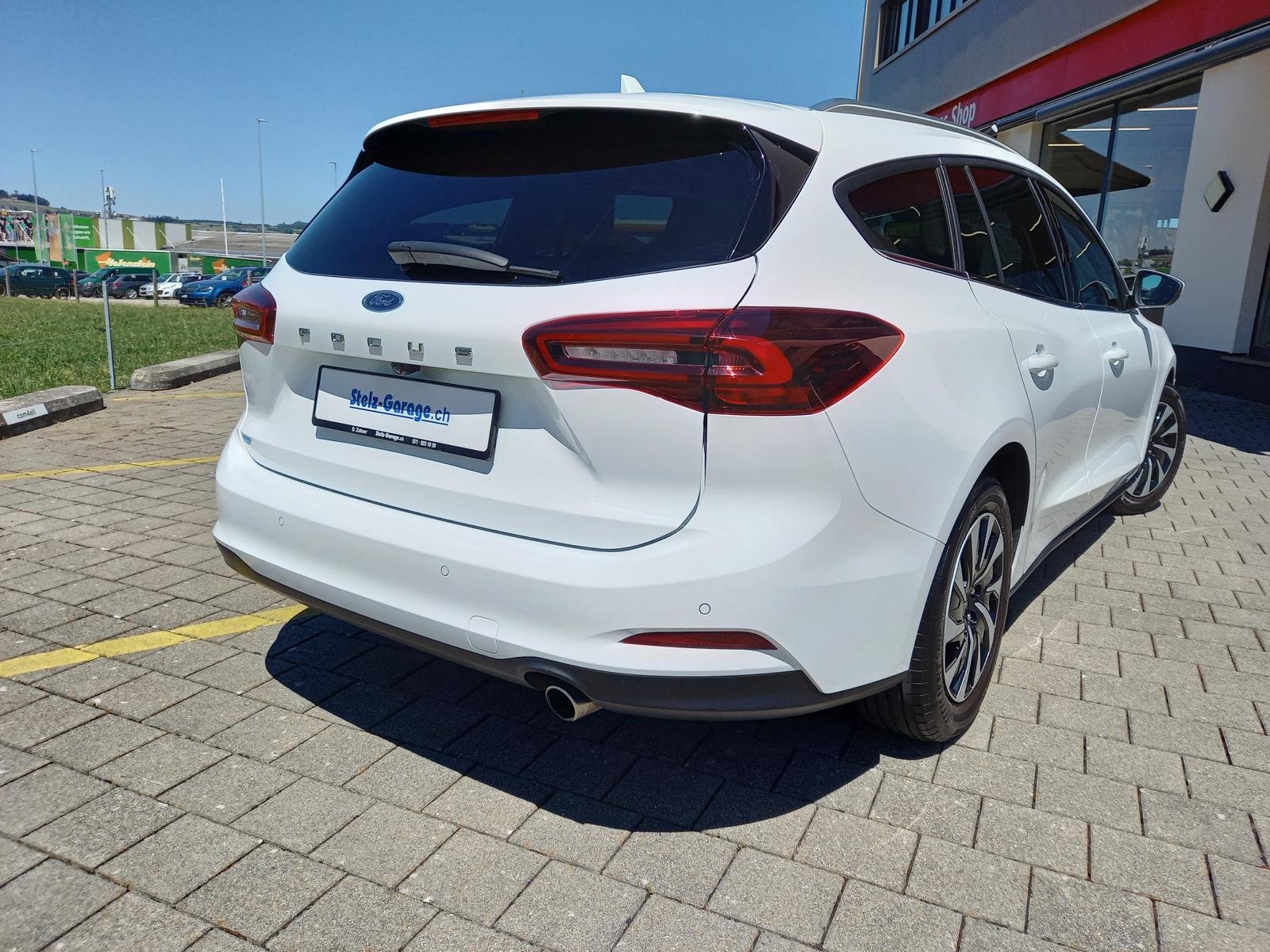 FORD Focus Station Wagon 1.5 EcoBlue 120 Titanium, Diesel, Second hand / Used, Automatic - 2