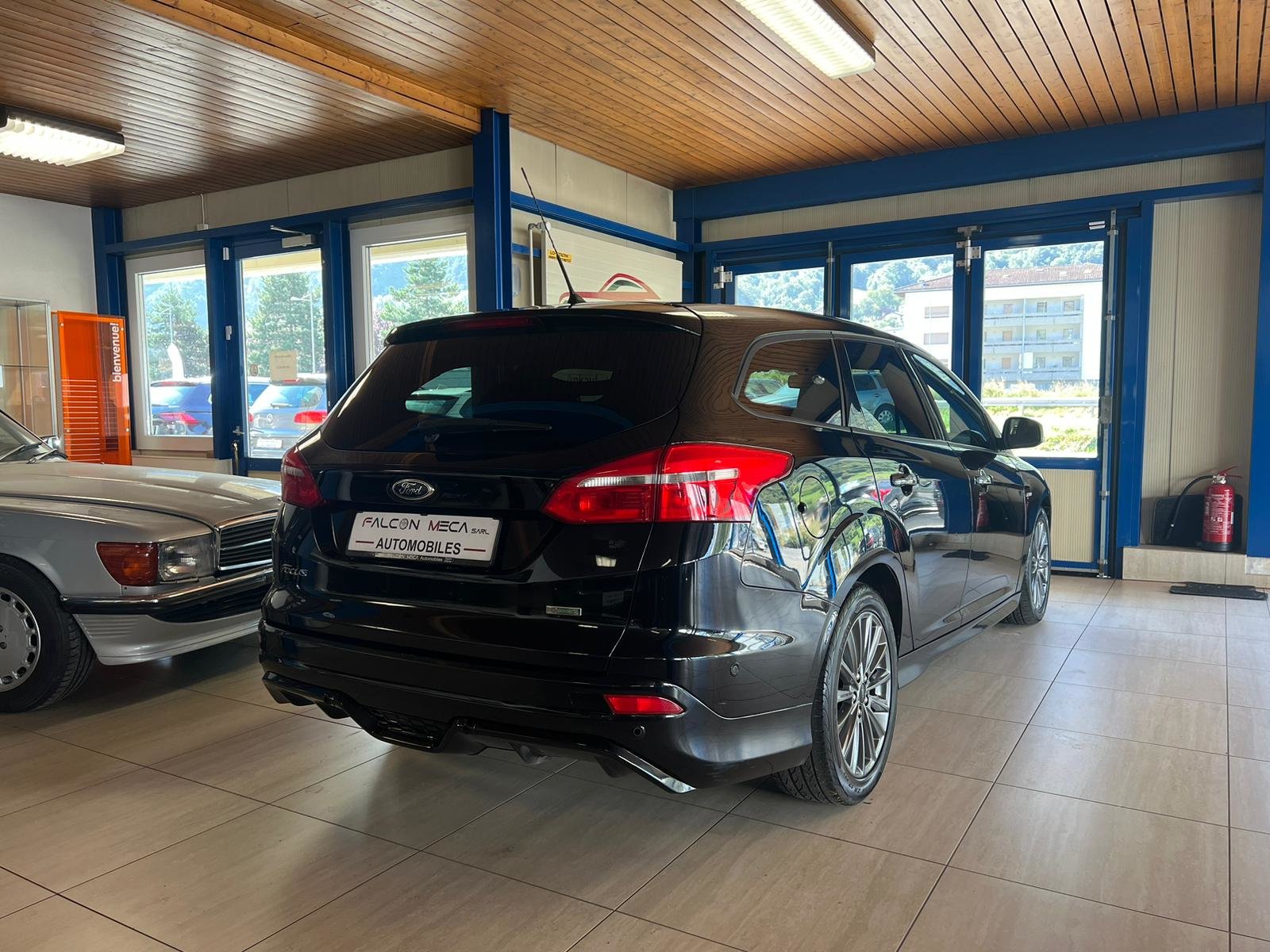 FORD Focus 1.0 SCTi ST Line, Benzin, Occasion / Gebraucht, Handschaltung - 7